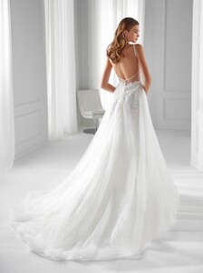 nicole-spose-AU12108-Aurora-moda-sposa-2021-765.thumb.jpg.f6494eb76f4f88a0ce8a86070258fa55.jpg