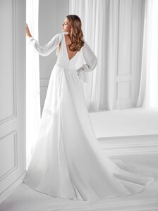 nicole-spose-AU12124-Aurora-moda-sposa-2021-519.thumb.jpg.75d578b3fb4459b434f79a5f778f4fc3.jpg