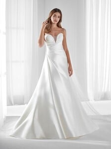 nicole-spose-AU12125-Aurora-moda-sposa-2021-622.thumb.jpg.1df732ae5ef0daa117fb437a8c4d3f97.jpg