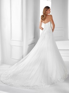 nicole-spose-AU12141-Aurora-moda-sposa-2021-932.thumb.jpg.f60502852271839362efb2b768a3474e.jpg