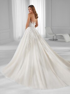 nicole-spose-AU12146-Aurora-moda-sposa-2021-804.thumb.jpg.2a6130db5f43522c166a795c55759996.jpg