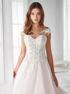 nicole-spose-AU12147-Aurora-moda-sposa-2021-190.thumb.jpg.f35f75e6c125adea1e58d1d678dbb692.jpg