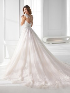 nicole-spose-AU12147-Aurora-moda-sposa-2021-402.thumb.jpg.871e9bb02b15e4fddea515182b92fc24.jpg