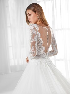 nicole-spose-AU12187-Aurora-moda-sposa-2021-754.thumb.jpg.c7a4e97ed0f867618f61a6ad27215ca6.jpg