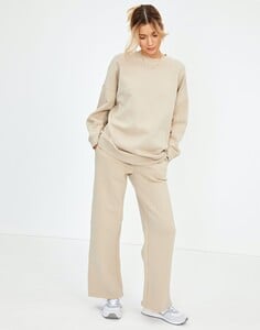 pedie-plain-sweat-almond-milk-full-tl45662cot_1593744740.jpg