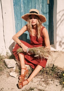 philippina-dress-terracotta-cogzkvdqb8sggp2kbf1g.jpg