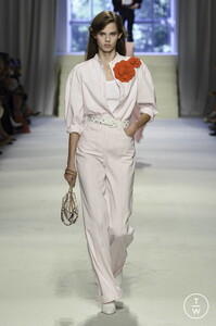 philosophy-di-lorenzo-serafini-ss20-0005-3e6ad7.thumb.jpg.b8f0ac4a033fcdf32aff950cdb78c072.jpg