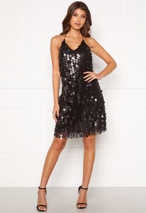 pieces-julia-sequins-strap-dress-blacksequins_1.thumb.jpg.bdd70a4b2d8e734e611fb2c8f10a7550.jpg