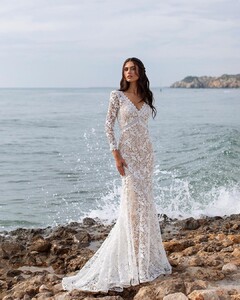 pronovias_107817018_598301804414001_8910103238893210228_n.jpg