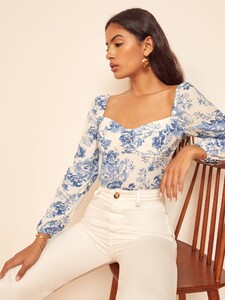 reign-top-olympia-4.jpg