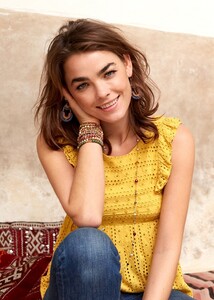 sezane-spring-the-neo-trad-26.jpg