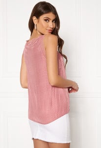 sisters-point-vara-top-531-blush-dot_2.thumb.jpg.8679c0a632deb979bca9e2f7c9c7e16e.jpg