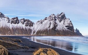 vestahorn-iceland.thumb.jpg.f77973e9dbf4414385b73815a4e2bf9d.jpg