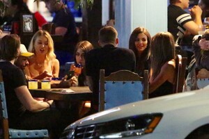 victoria-justice-out-to-dinner-with-friends-in-studio-city-06-11-2020-2.thumb.jpg.9235b08aaae108f129599d7b3fa0678b.jpg