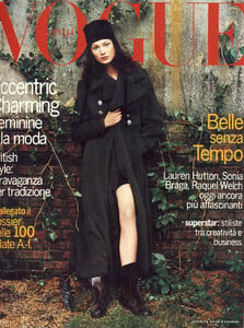 vogue_italia_july_1993__shalom_harlow__meisel.thumb.jpg.cee75642ef7fabd0499660dd5b852554.jpg