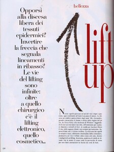 von_Unwerth_Vogue_Italia_January_1993_01.thumb.jpg.2f171c537399c11169083d48928c9b52.jpg