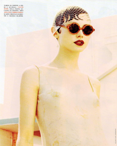 von_Unwerth_Vogue_Italia_June_1993_07.thumb.png.2d2427ff359e1c59e56d0e910649f524.png