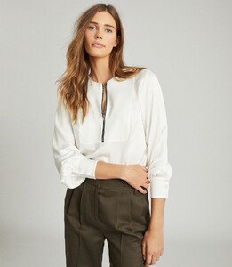-womens-isabella-plain-zip-blouse-in-white-3.thumb.jpg.ce8237fce4d3744527c35b436698273d.jpg