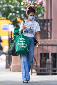       hol180820BZNimage110.jpg