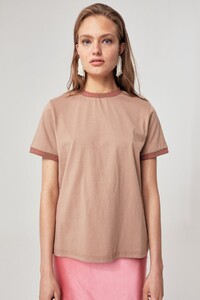 10190957_episode_t_shirt_221_camel_w_hibiscus_sh_1567-51_2048x2048.jpg