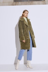 10191014_love_for_me_coat_303_cedar_green_10191059_rapidity_ls_top_324_lime_10191051_between_the_lines_jean_455_blue_denim_g_15168_2048x2048.jpg