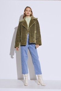 10191014_love_for_me_coat_303_cedar_green_10191059_rapidity_ls_top_324_lime_10191051_between_the_lines_jean_455_blue_denim_g_15189_2048x2048.jpg