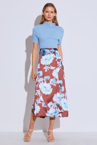 10191060_rapidity_top_437_blue_10191030_2_in_bloom_skirt_201_mahogany_washed_floral_sh_14000-edit_2048x2048.jpg
