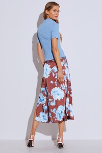 10191060_rapidity_top_437_blue_10191030_2_in_bloom_skirt_201_mahogany_washed_floral_sh_14037_2048x2048.jpg