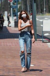       bal240820BZNimage111.jpg