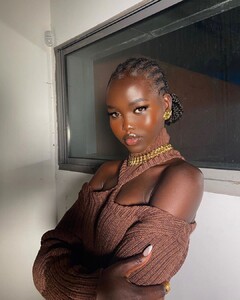 1088821323_adutakech15968410332370796877047528878_1168819332.thumb.jpg.655f5a7ad8bac8af51cb01949a6e933a.jpg