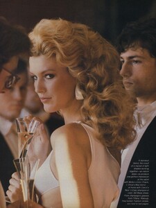 1107346668_VOGUEUSFeb198101.thumb.jpg.f55a367a7d80f619e1de63b91e5e18b3.jpg