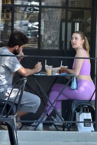       por290820BZNimage103.jpg