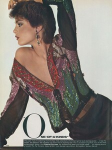 1233209089_VOGUEUSSept197901.thumb.jpg.152884867eedf8219a3ea6f5d2221931.jpg