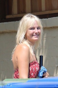        mal220820BZNimage102.jpg
