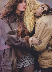 1243109736_VOGUEUSAug198607.thumb.jpg.597a9aad97247e72571d5256d0fd072a.jpg