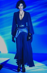 1334186280_mugler-ss-1992(4).thumb.jpg.03b4f449ba1394543a06d87537e5d8ae.jpg