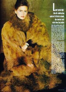 1429379258_UKVogueOctober1982LadyIntoTux-TheNewDressingForDinnerSuitsAlbertWatson12.thumb.jpg.198949fbc6ff51e0fc3822c6eb0fef50.jpg