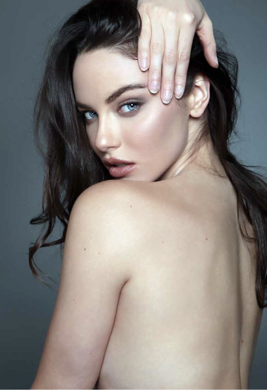 https://www.bellazon.com/main/uploads/monthly_2020_08/1470018033_AnnieMorrissey-provocsociety2.jpg.59d8a3fcdf7680a38911cdad6e0cb105.jpg