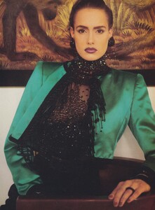 149154501_VOGUEUSAug198504.thumb.jpg.4226582511bc912bd12dde53d2ec4dae.jpg