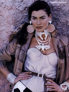 1665046121_VOGUEUSFeb199204.thumb.jpg.143176c3108aafc9878c0e6f873cad6b.jpg