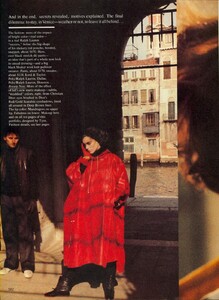 1739316097_USVogueOctober1983InVenice...DressingWeatherOrNotDeborahTurbeville8.thumb.jpg.e90465e920a980a13a7ef4d9ddc95458.jpg