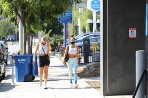        van150820BZN image143.jpg