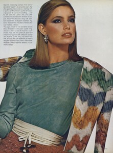 1922538554_VOGUEUSJul197901.thumb.jpg.af5f2e3b19b314f6bea1c42a0877f93c.jpg