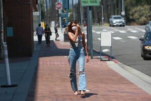       bal240820BZNimage116.jpg