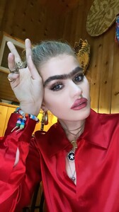 203063013_sophiahadjipanteli15974097172375567361857294773_33586514.thumb.jpg.14f7ad86a4e09a52a053290cfa72596f.jpg