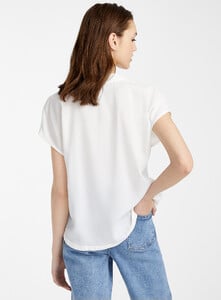 ICÔNE - Recycled polyester V boxy blouse - White - A2_1.jpg