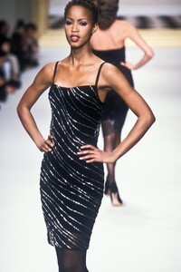 2038349119_HerveLeger1995WomenRTW54.thumb.jpg.0177bc267b47cadcb19a2873bf82c9d9.jpg