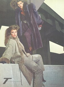 2082359618_VOGUEUSNov197901.thumb.jpg.c239e80d91cc06e89bd4cbae1271ef6a.jpg