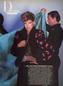 2088695828_USVogueDecember1980DressingwithDazzleChrisVonWangenheim.thumb.jpg.9204647ea88ee9e331eac750ba880d0c.jpg