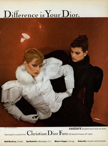 2124639575_VOGUEUSAug198001.thumb.jpg.ba24f7d6fa12eeb80f6adf317658d951.jpg